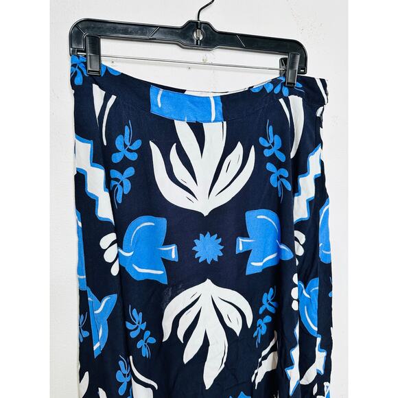 FIFTEEN TWENTY Blue Black Abstract Floral Print Side Slit Lexi Skirt Size XL - Picture 4 of 13